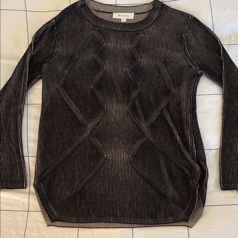 Vince Camuto Black and Cream Knit Sweater